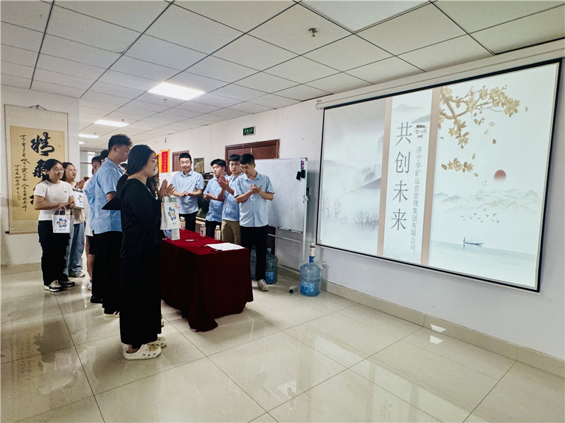 青蓝相继 薪火相传丨乐鱼官方网站-乐鱼online（中国）
新入职员工拜师仪式成功举行